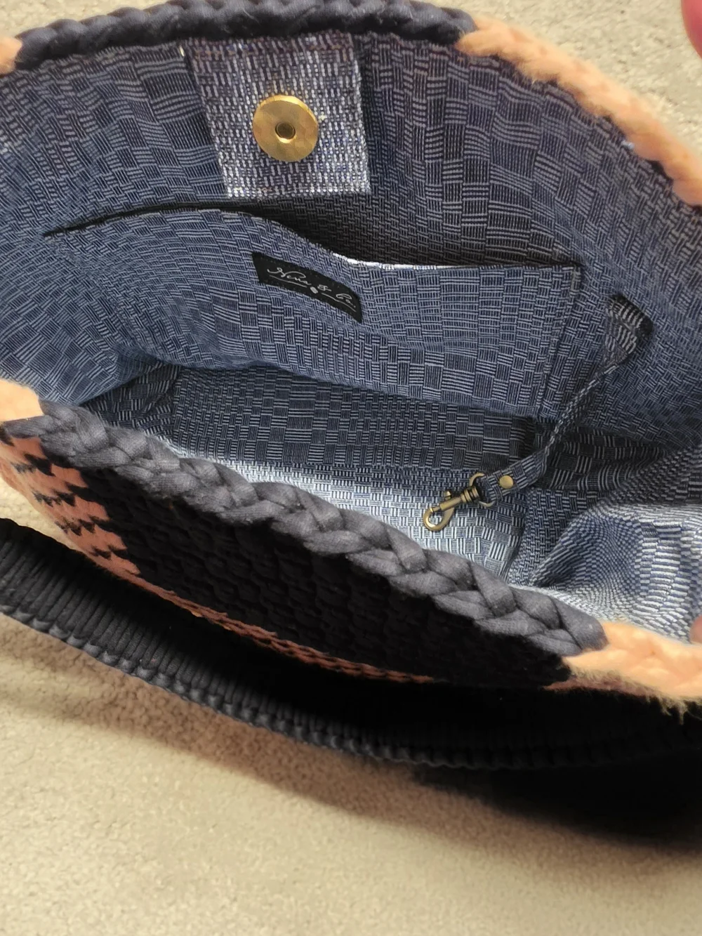 Nena & Co. Blush and Navy Blue Medium Hobo *Never Used*